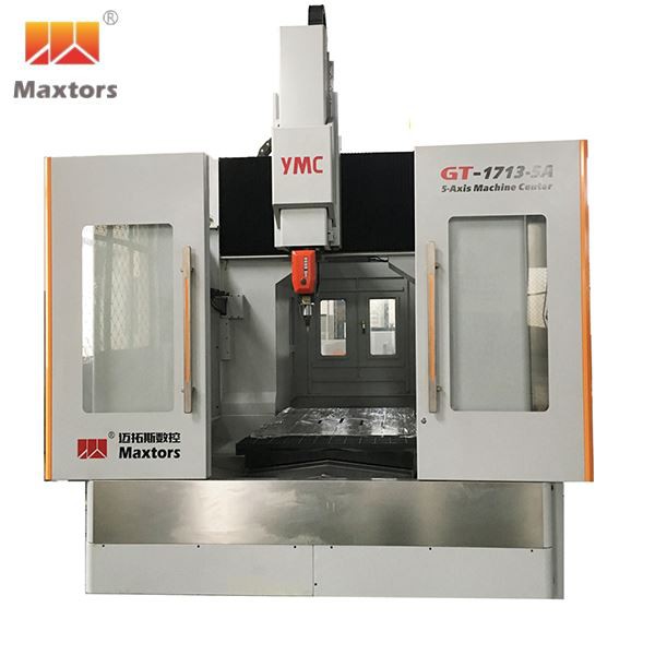 Ċentru tal-Maċinazzjoni ta '5 Assi